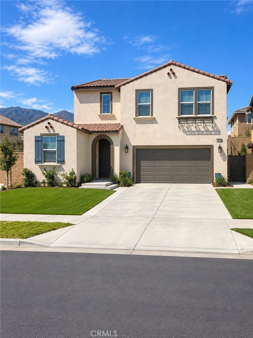 16680 Island Oak, Fontana