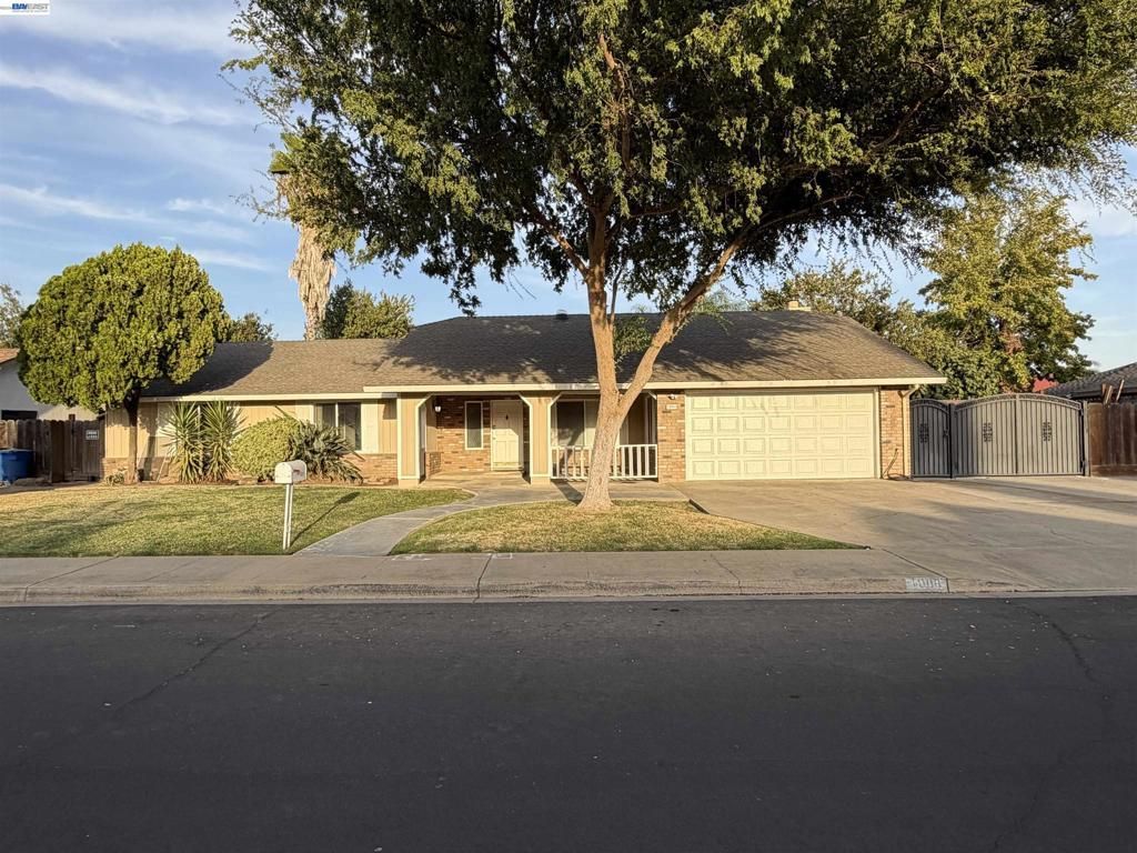 1004 Stonum Rd, Modesto