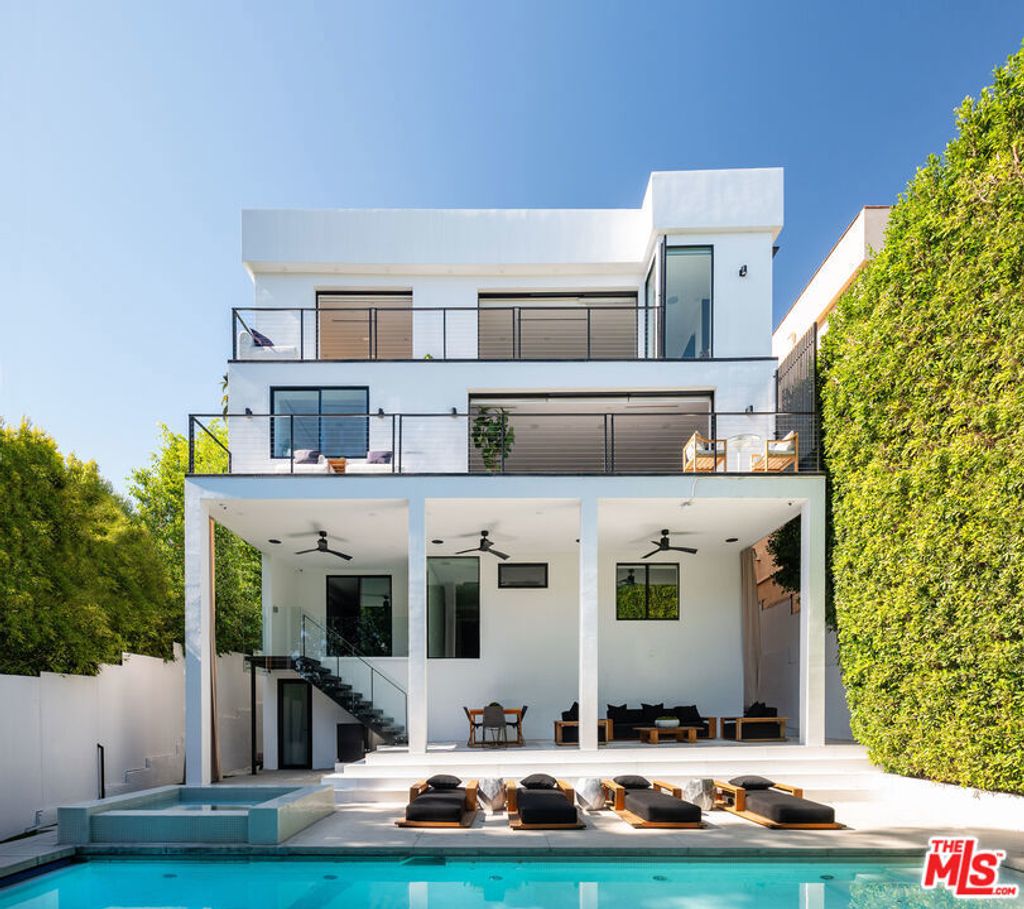 6654 Emmet Terrace, Los Angeles
