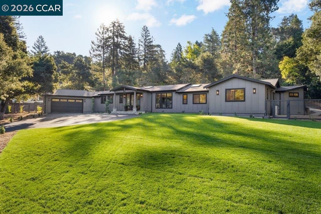 530 Miner Road, Orinda