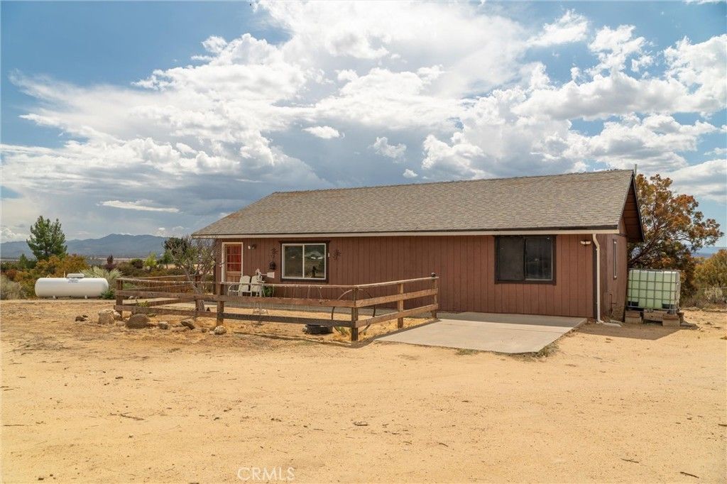38195 Hill Street, Anza