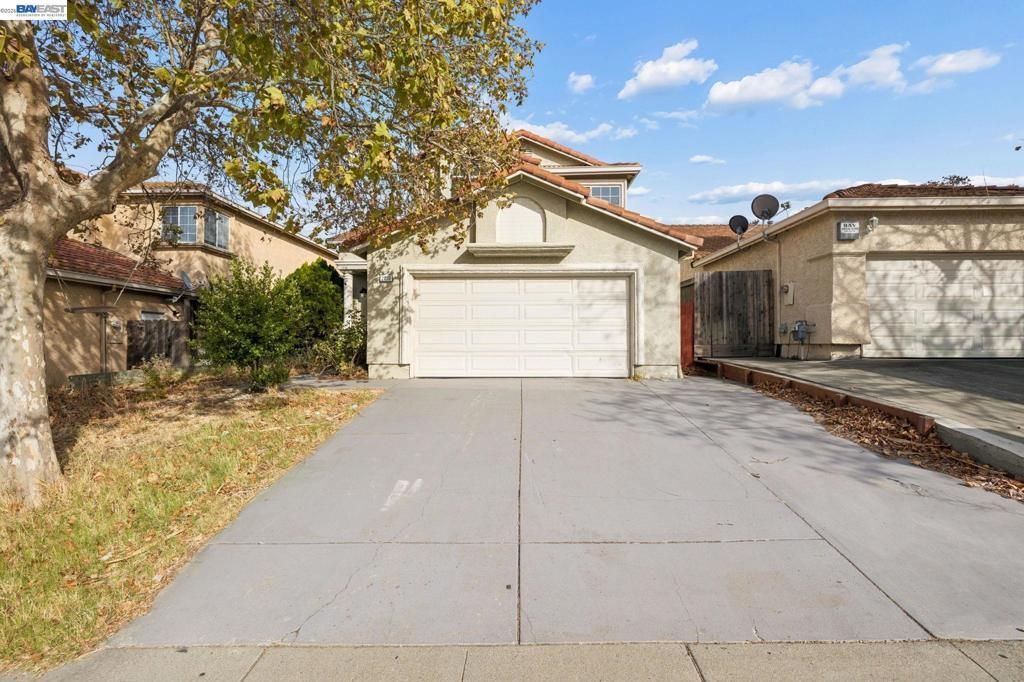 2210 Southwood, Pittsburg