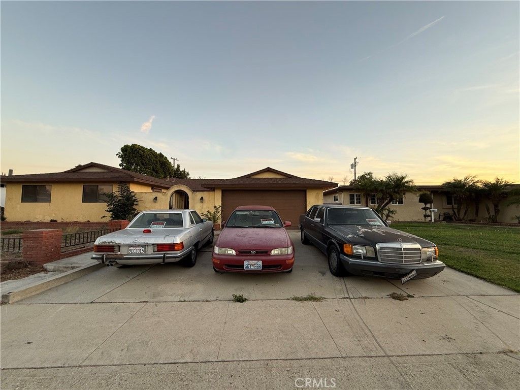 2424 W Grivey, Anaheim
