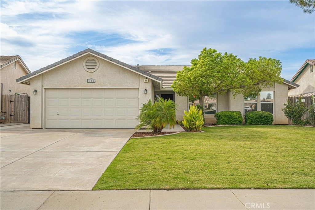 625 Meadow Grove Ct, Bakersfield