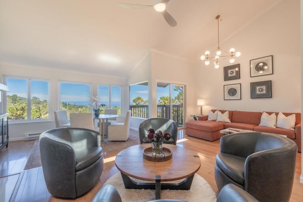 27 Shepherds, Pebble Beach