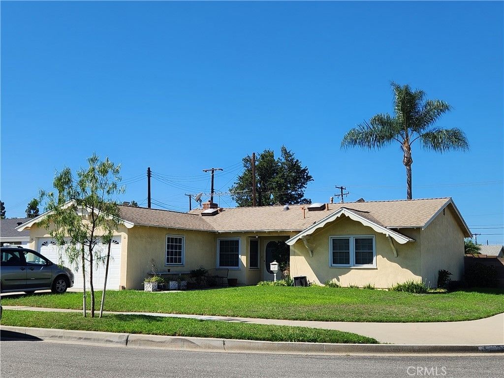 11871 Wutzke, Garden Grove