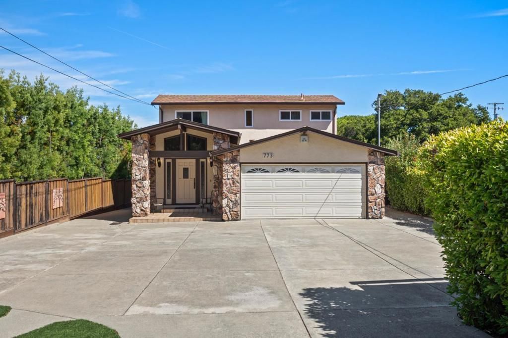 773 Lakeview Way, Redwood City