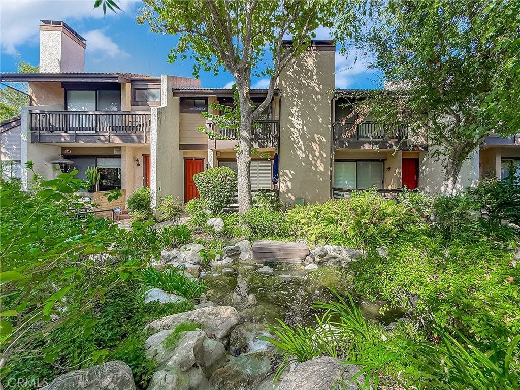 21900 Marylee # 279, Woodland Hills