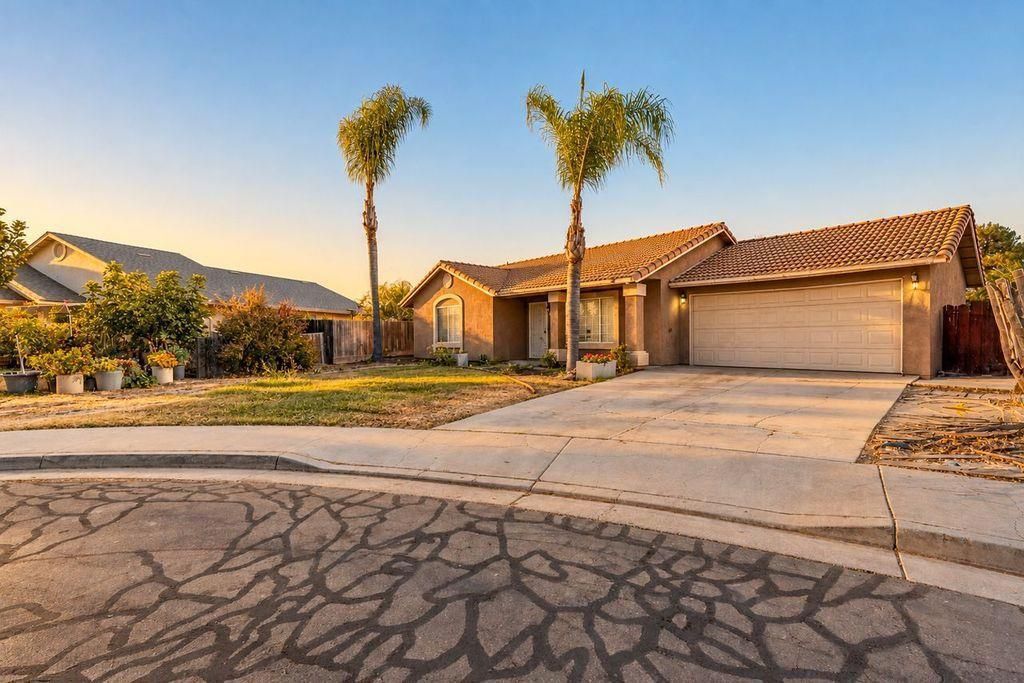 108 Friggs Court, Los Banos