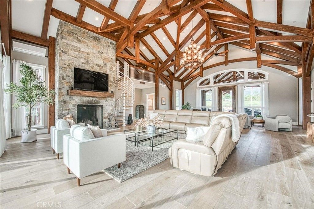 31825 Auberry Road, Auberry