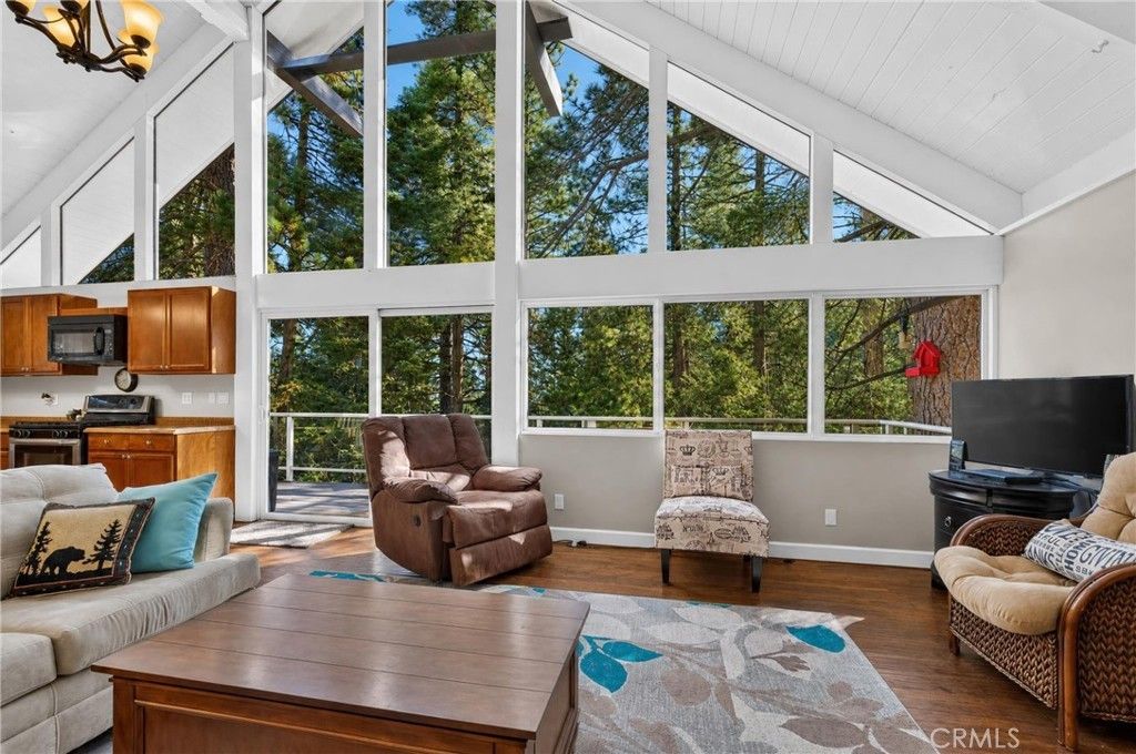 26485 Sugar Cone Ln., Twin Peaks