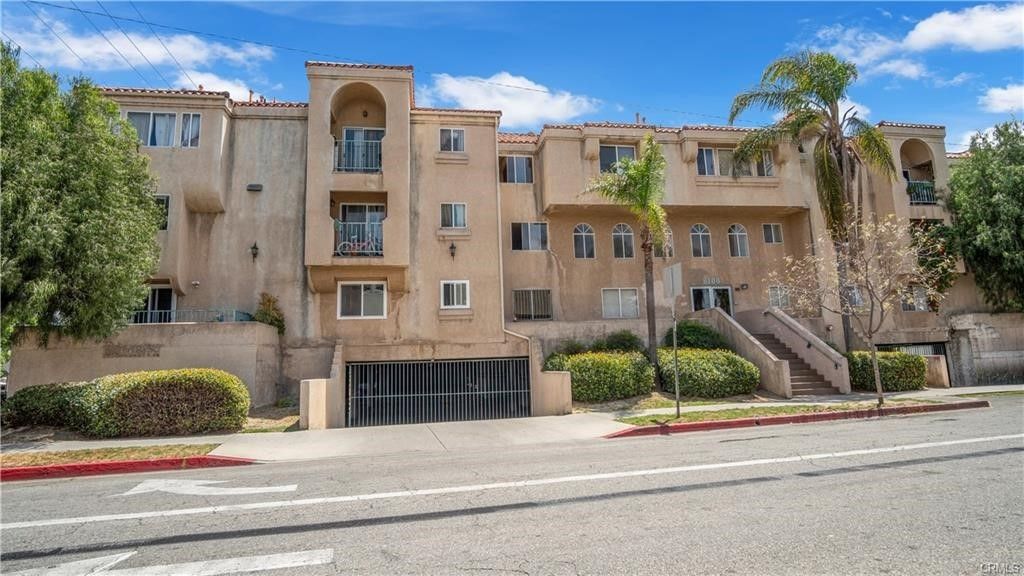 6100 Rugby Avenue # 113, Huntington Park