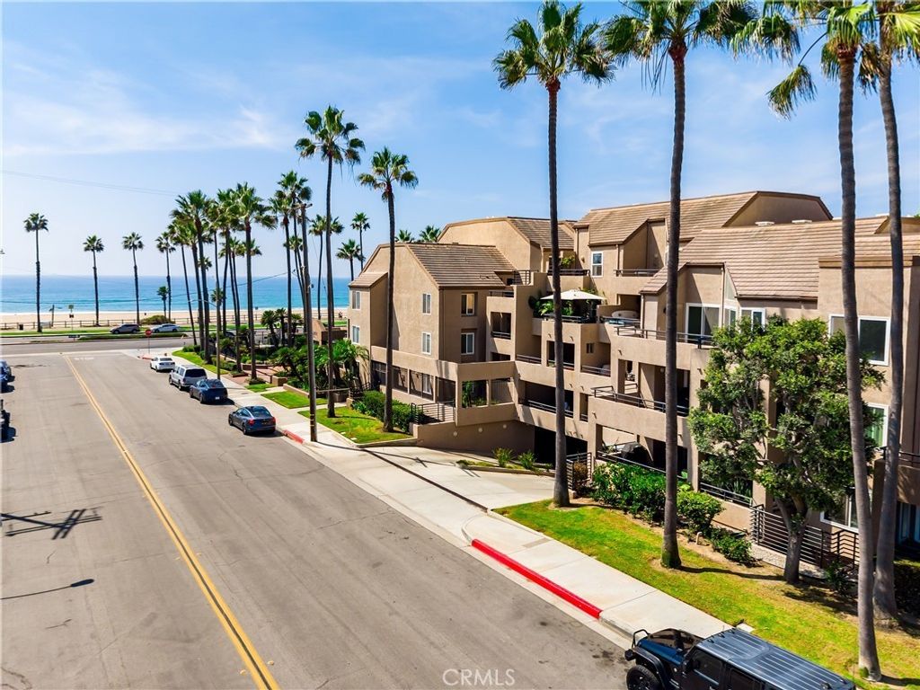 1200 Pacific Coast, Huntington Beach