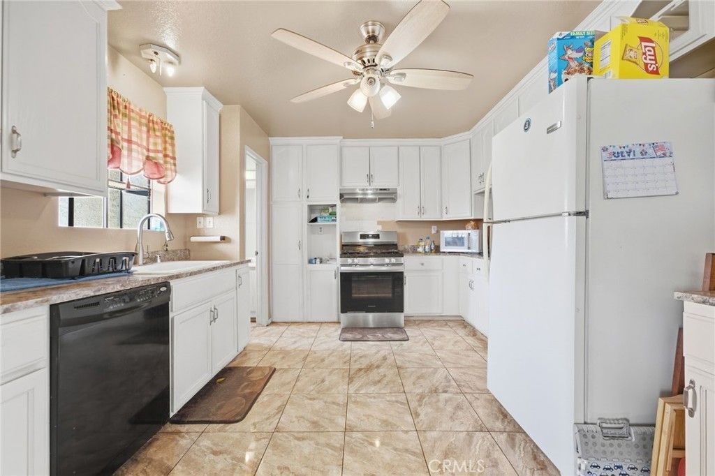 8634 Park Street # 3, Bellflower