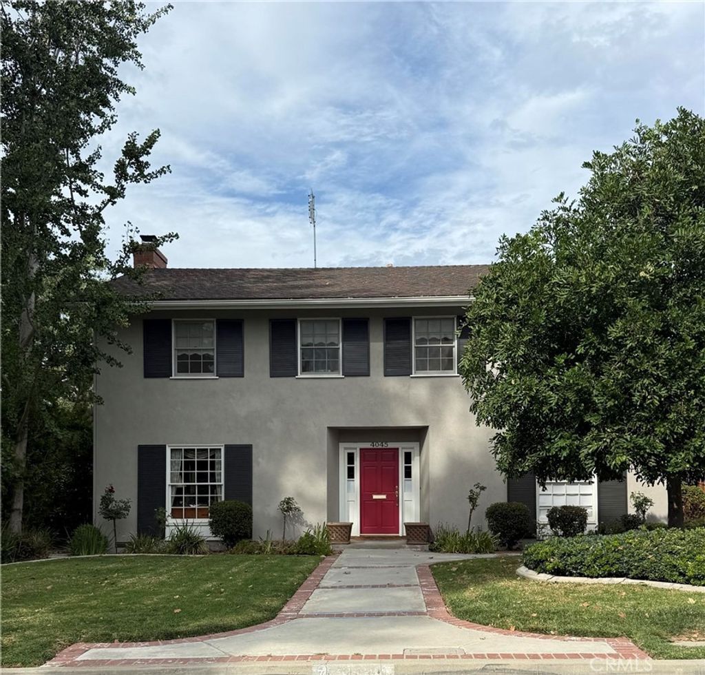 4045 Chapman, Riverside