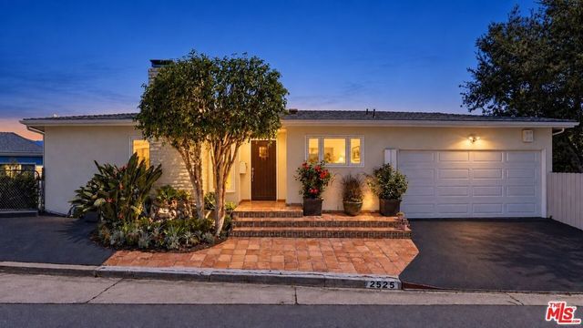 2525 Ivanhoe Drive, Los Angeles