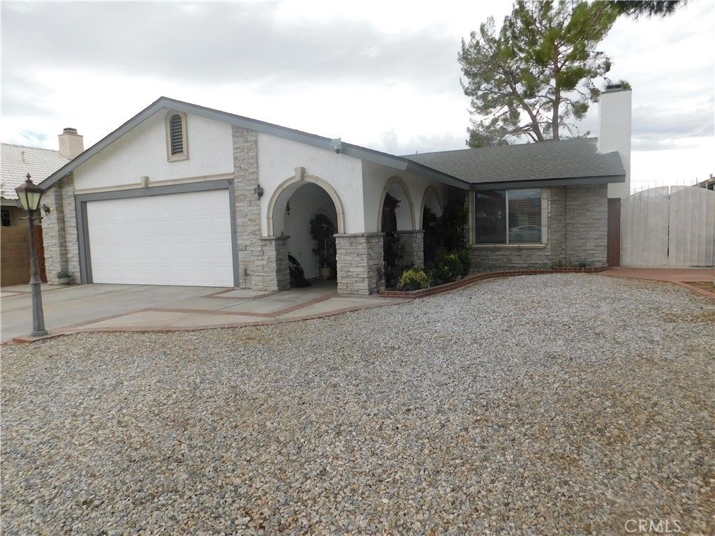 13910 Driftwood Drive, Victorville