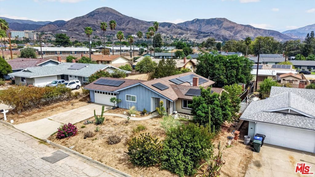6235 Stanton Avenue, Highland