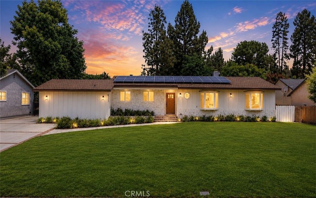 17439 Donmetz, Granada Hills