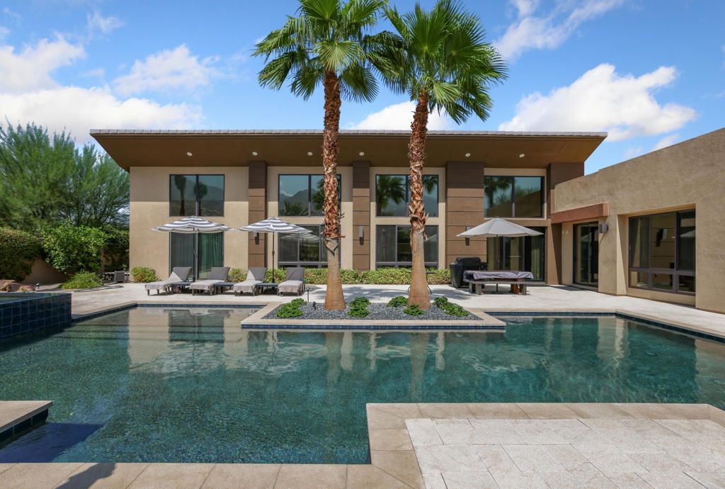 3150 Cody Court, Palm Springs