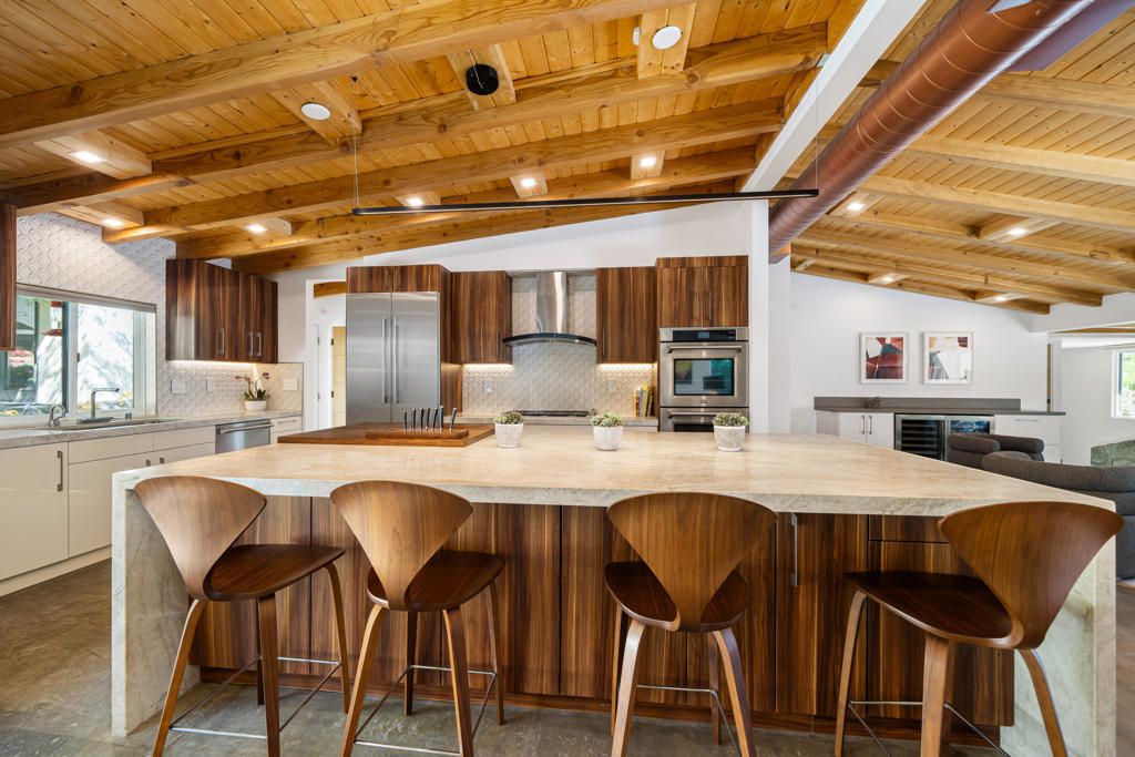 623 W Chino Canyon Road, Palm Springs