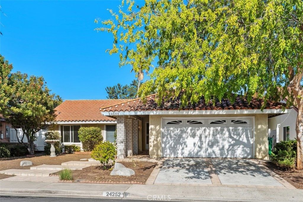 24252 Chrisanta, Mission Viejo