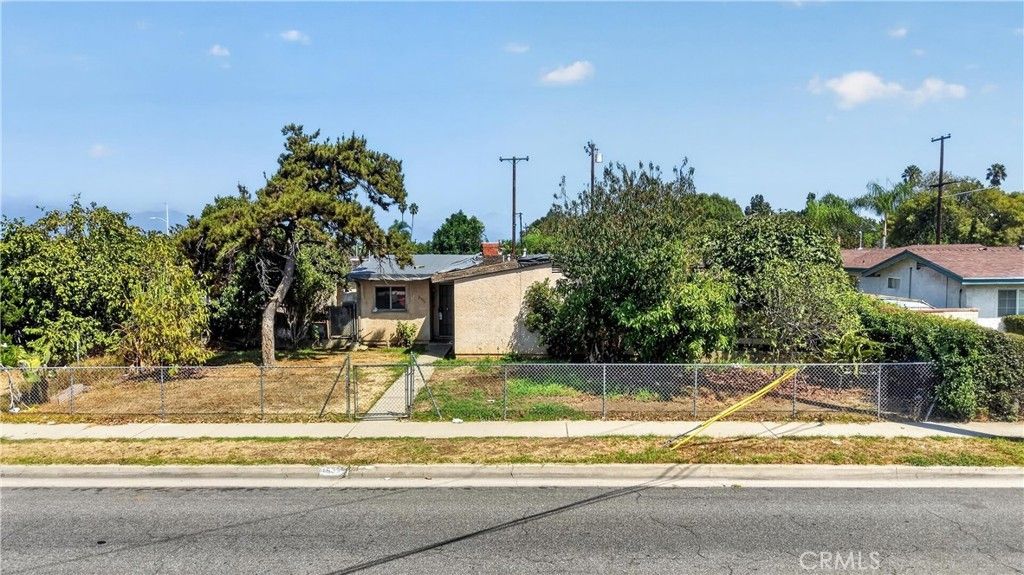 15335 Temple Avenue, La Puente