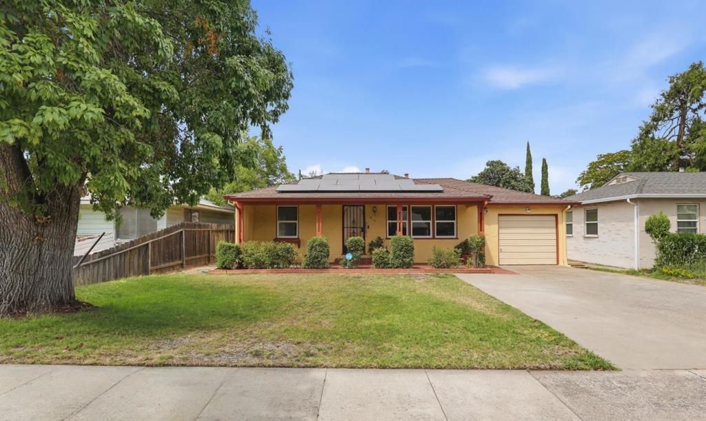 415 E Atlee Street, Stockton