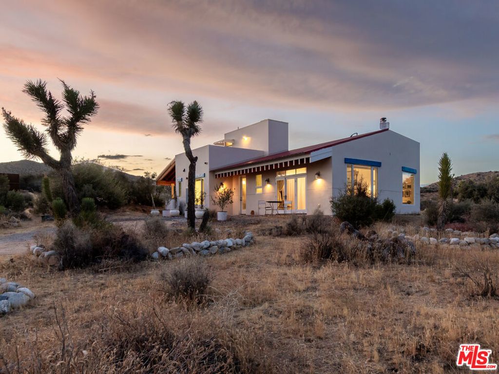 51195 Geronimo Trail, Pioneertown