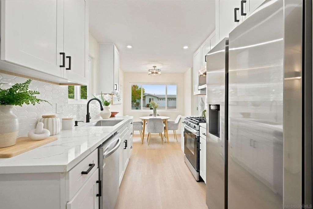 3746 Gail Dr, Oceanside
