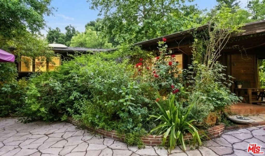 2427 Liberty Lane, Topanga