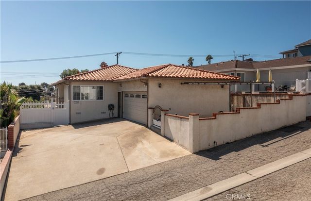 1306 W 25th, San Pedro
