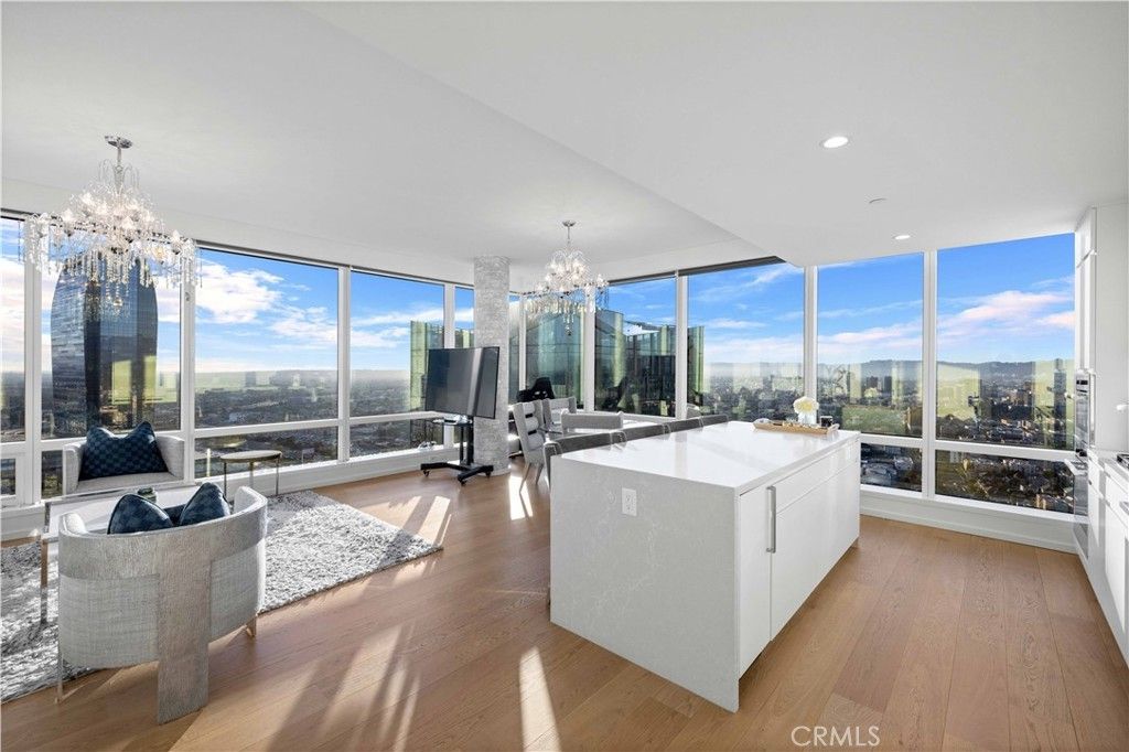 877 Francisco Street # 4111, Los Angeles