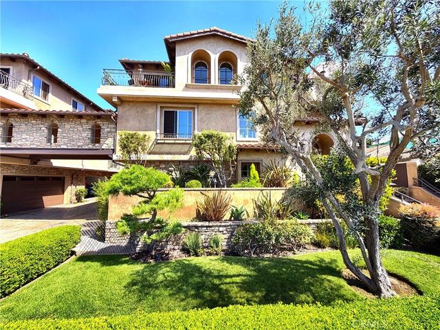 706 S Pacific Coast, Redondo Beach