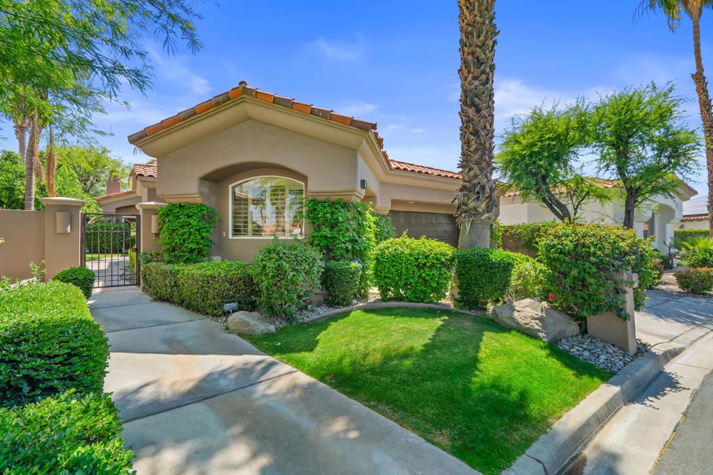 851 Mesa Grande Drive, Palm Desert