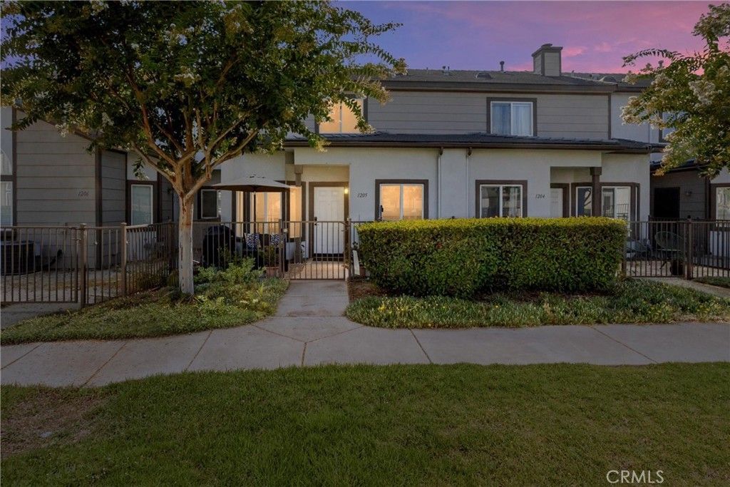 1555 Orange # 1205, Redlands