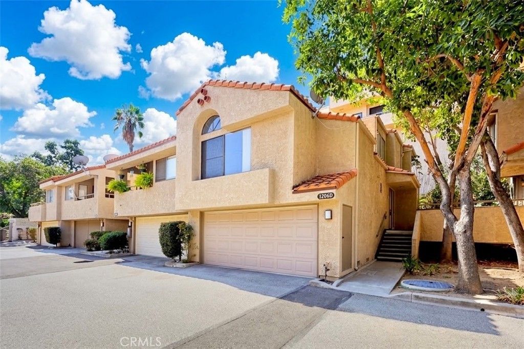 1206 Walnut Grove, Rosemead