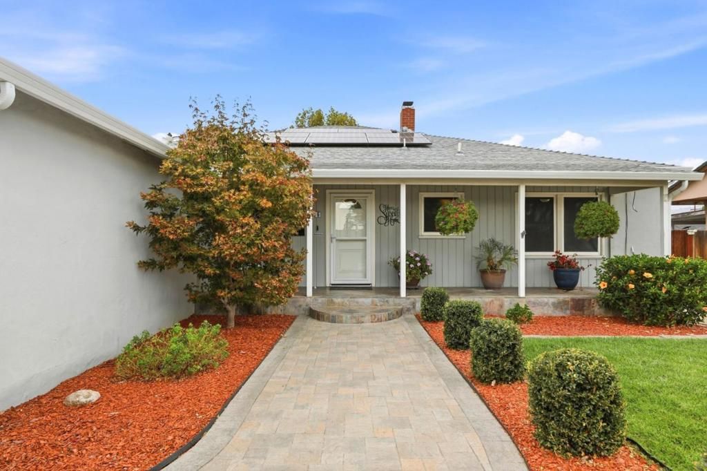 136 Pleasant Ridge Avenue, San Jose
