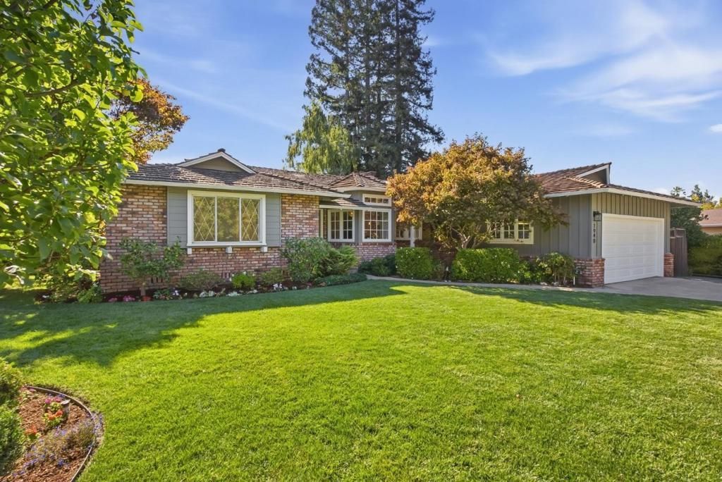 1940 Kay Drive, Los Altos