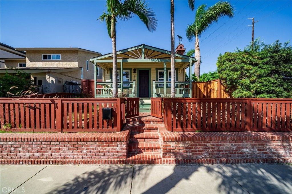 817 Delaware, Huntington Beach