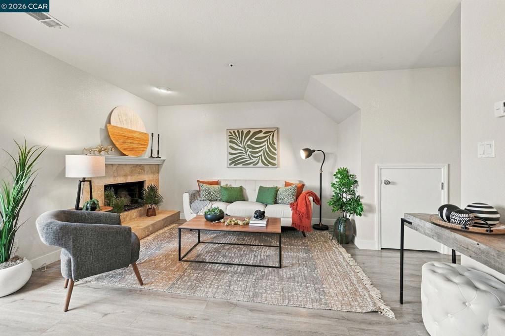22093 Betlen Way, Castro Valley