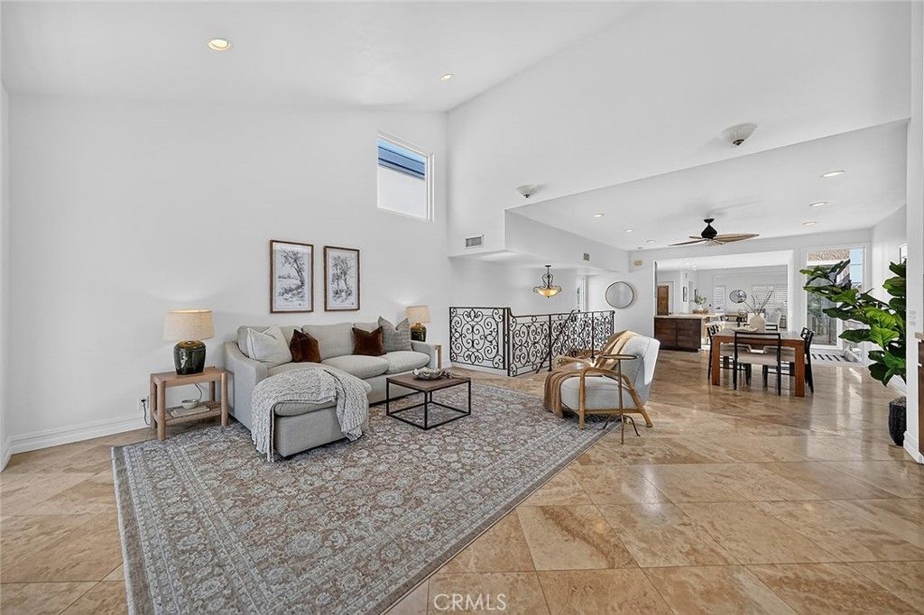 154 12th, Seal Beach