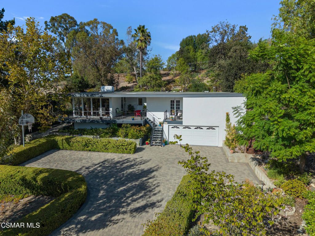 1082 La Cresta Drive, Thousand Oaks