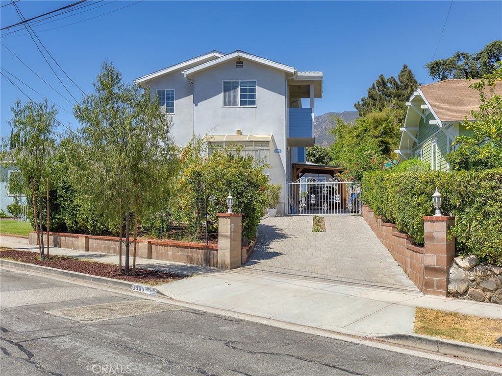 3305 Community Avenue, Glendale