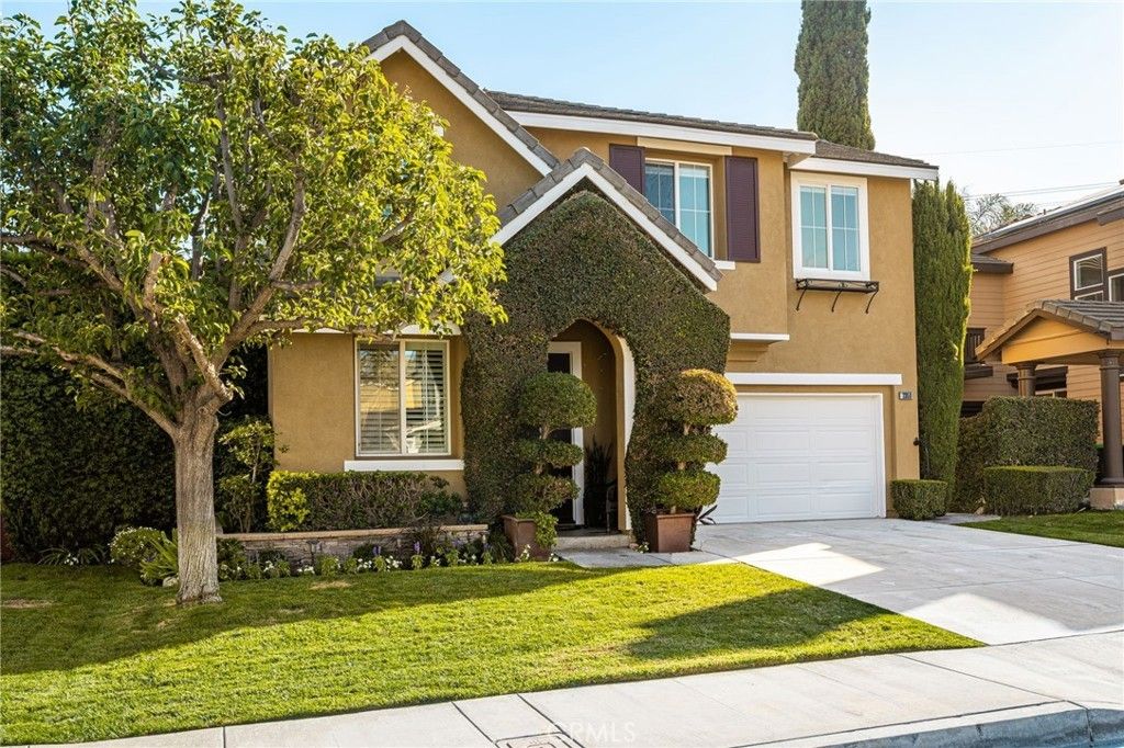 2358 N Eaton Court, Orange
