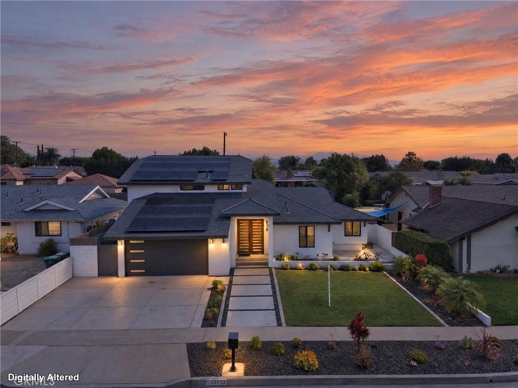 13532 Loretta, Tustin
