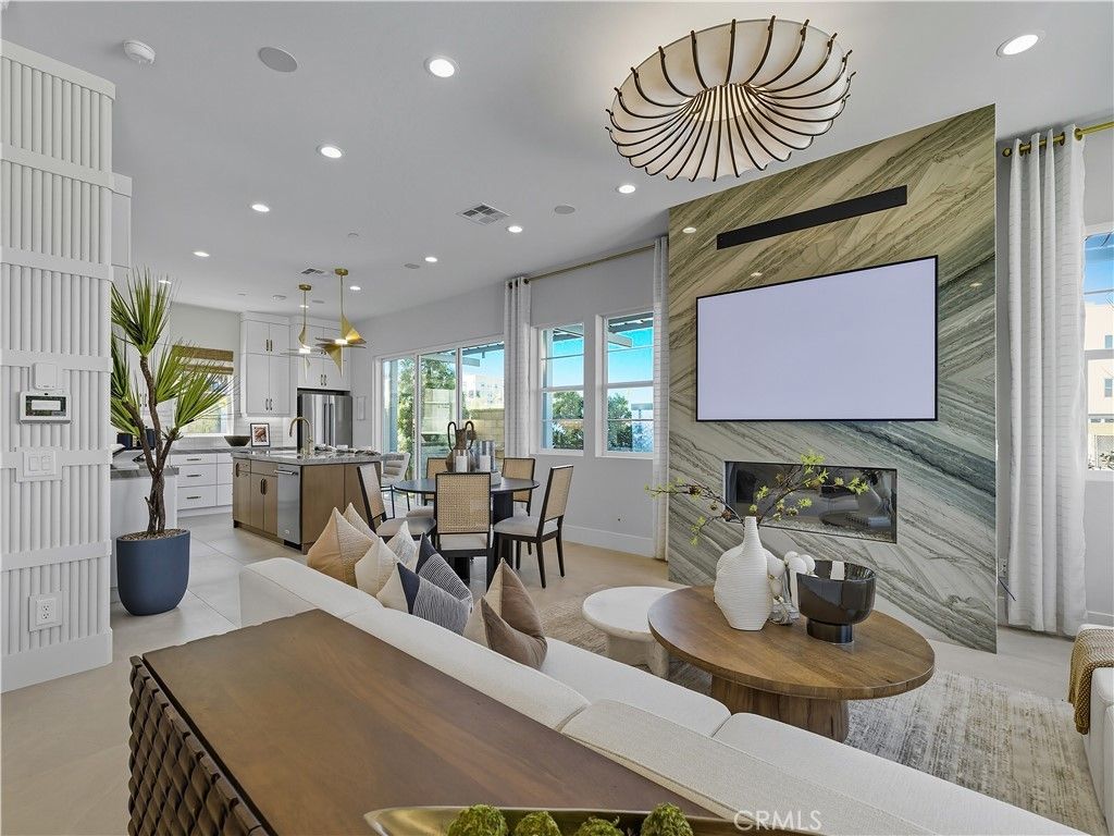 2445 Liv Way, Montebello