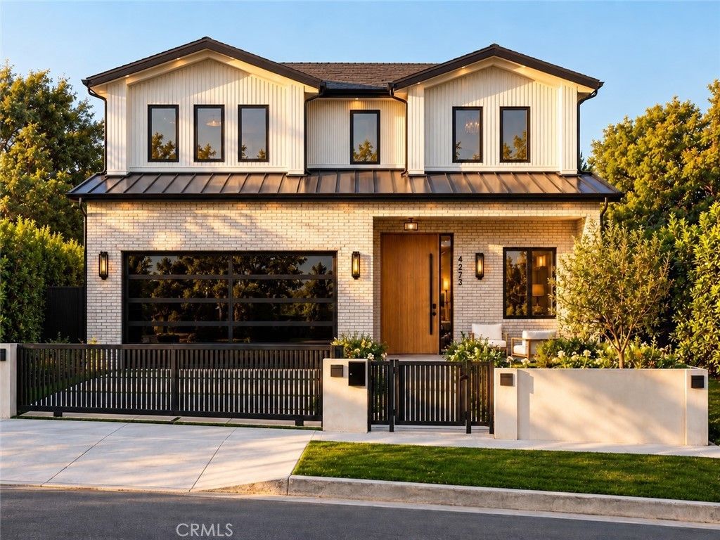 4273 Murietta Avenue, Sherman Oaks