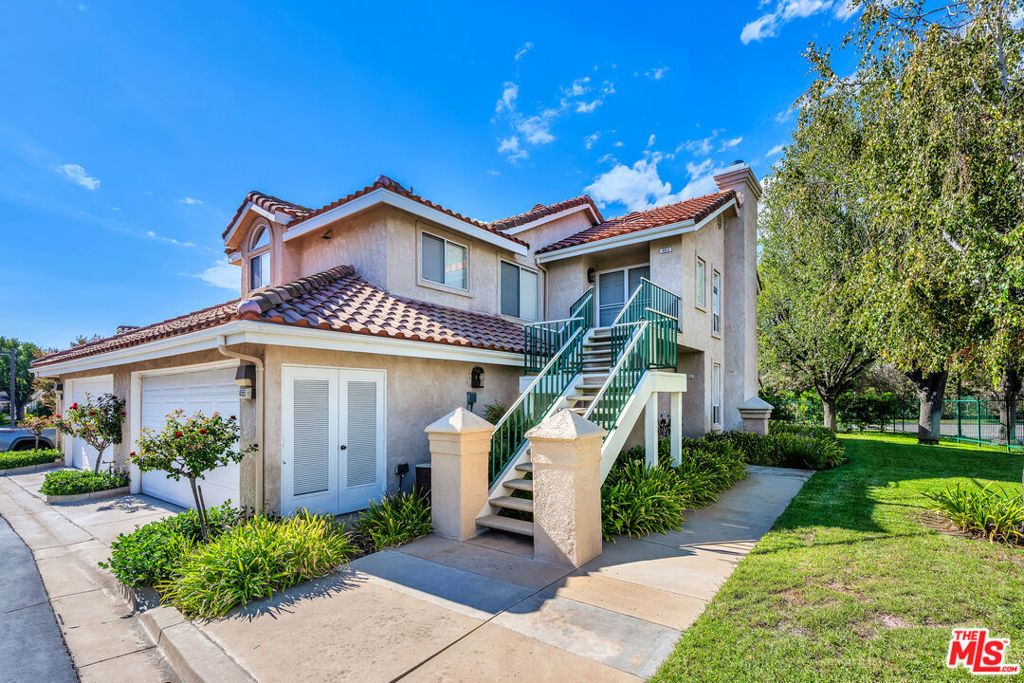 455 Kennerick Lane, Simi Valley