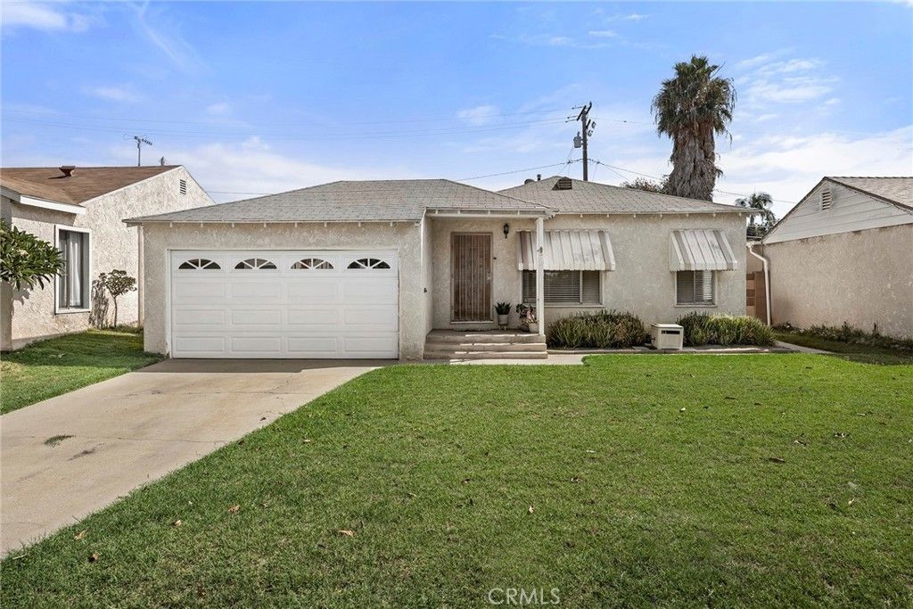 22022 S Mchelen, Long Beach